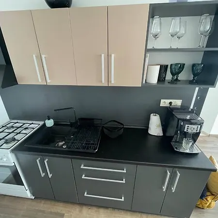 1-izbovy Apartman